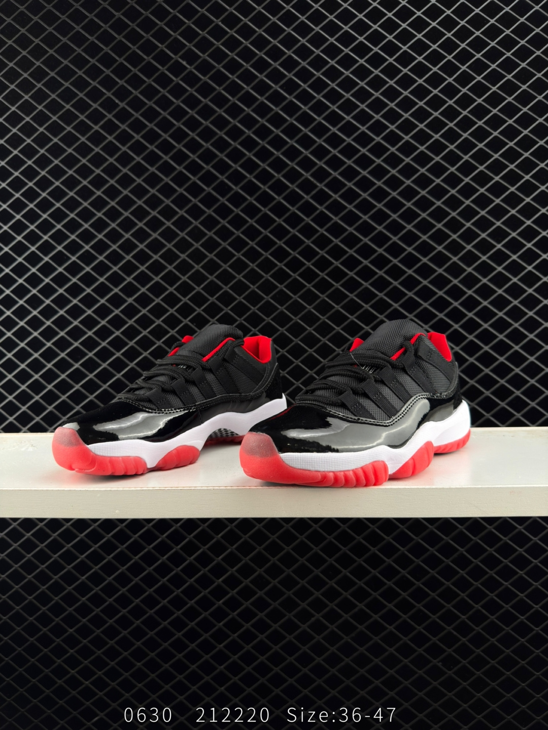 Nike Air Jordan 11 Retro Low”Concord“